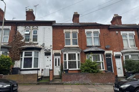 3 bed property, in 19 Wilberforce Road, £135,000