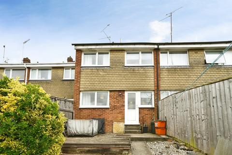 3 bed property, in Windrush, £220,000