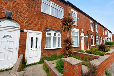 3 bed property, in Torkington Street, £220,000