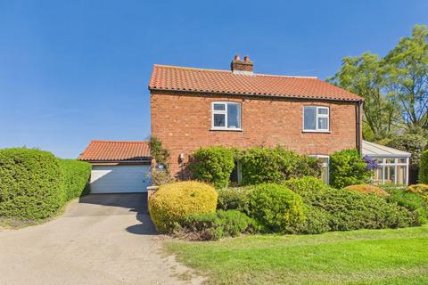 3 bed property, in Ox Pasture Lane, £425,000