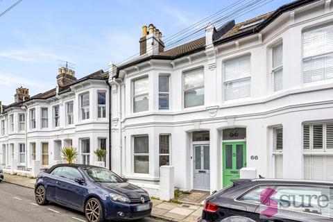 3 bed property, in Coventry Street, £635,000