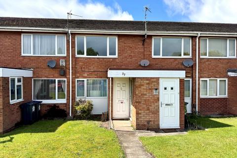 2 bed property, in Somerton Drive, £60,000