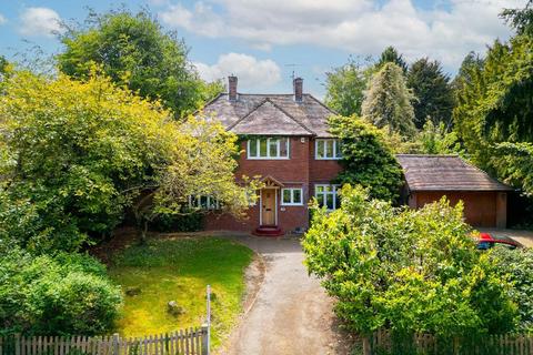4 bed property, in Croham Valley Road, £950,000