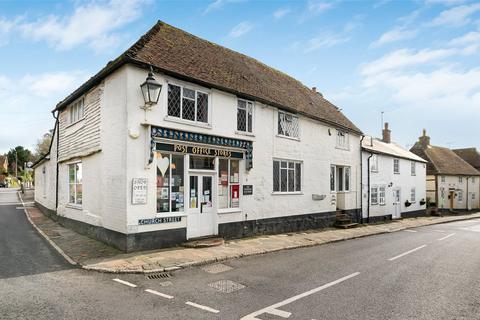 4 bed property, in Church Street, £695,000
