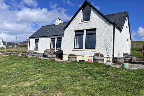 2 bed property, in Balgown, £210,000
