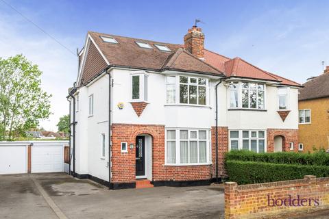 4 bed property, in Eastworth Road, £609,950