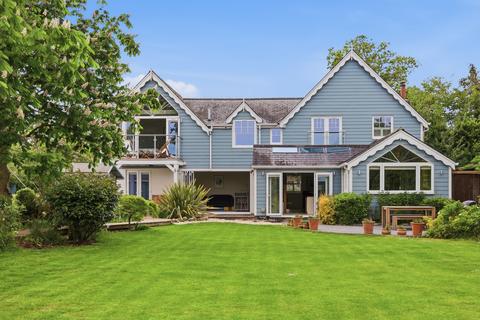 4 bed property, in North Fambridge, £1,400,000