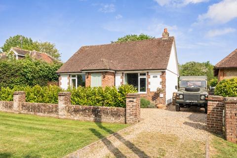 2 bed property, in Loxwood Road, £675,000