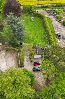 3 bed property, in Gilberts Green, £200,000