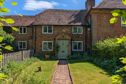 3 bed property, in Peper Harow Lane, £710,000
