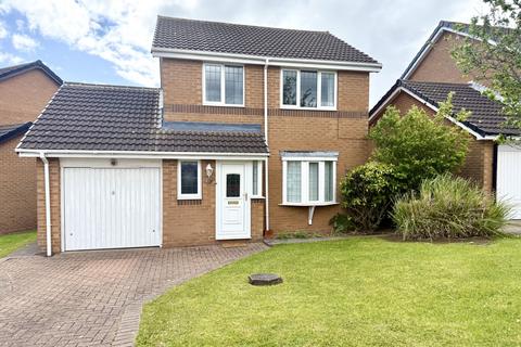 3 bed property, in Mountston Close, £200,000