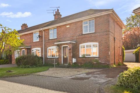 3 bed property, in 4 Rivelin Crescent, £149,000