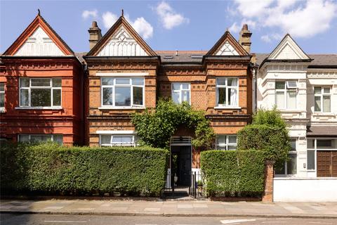 2 bed property, in Brondesbury Villas, £1,250,000