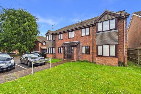 2 bed property, in Pittard Road, £155,000
