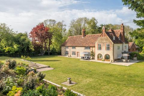 6 bed property, in Fairbourne Lane, £1,900,000