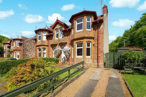 4 bed property, in Castlepark Villas, £340,000