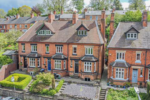 3 bed property, in Station Street, £320,000