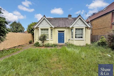 4 bed property, in Norwood Road, £1,295,000