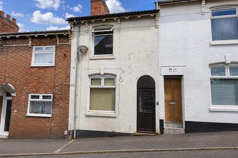 2 bed property, in 22 Hill Street, £100,000
