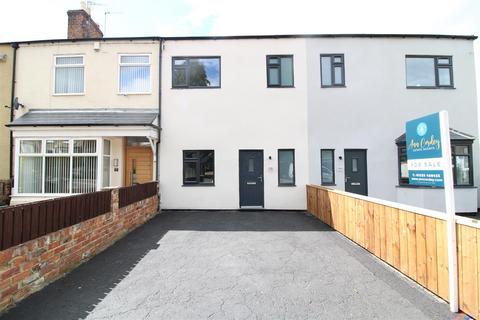 3 bed property, in Belgrave Terrace, £215,000