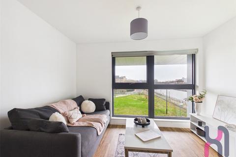 1 bed property, in Manchester Waters, £115,000