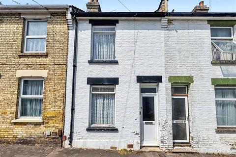 3 bed property, in Kimberley Road, £180,000