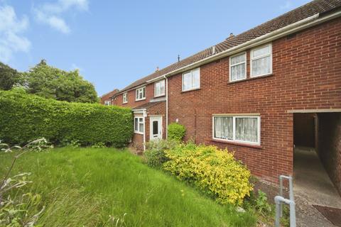 3 bed property, in Park Avenue, £310,000
