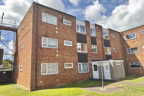 2 bed property, in 30 Chargrove, £110,000