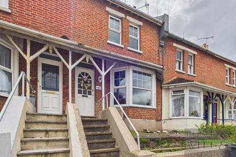 3 bed property, in Paynton Road, £250,000