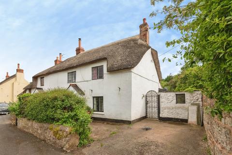 3 bed property, in Bridge Street, £315,000