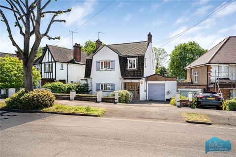 3 bed property, in Friary Road, £1,100,000