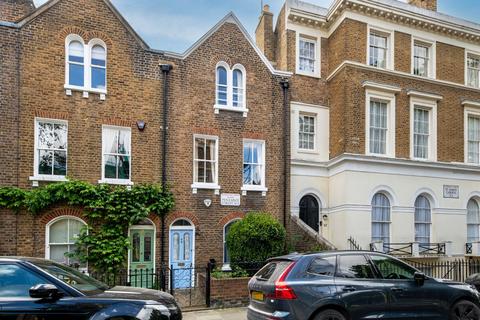 5 bed property, in Penzance Street, £2,950,000