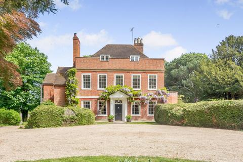6 bed property, in Sulhamstead Hill, £3,250,000