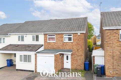 3 bed property, in Narrow Lane, £275,000