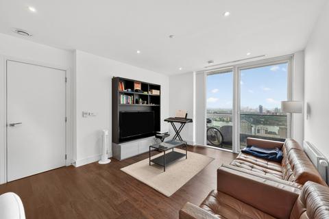 1 bed property, in Maine Tower, £500,000