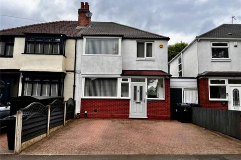 3 bed property, in Ansell Road, £260,000