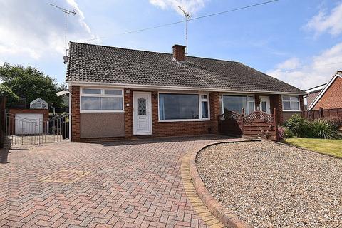 3 bed property, in Purcell Close, £325,000