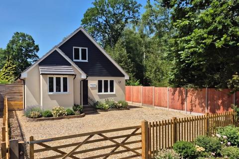 4 bed property, in Honey Hill, £675,000
