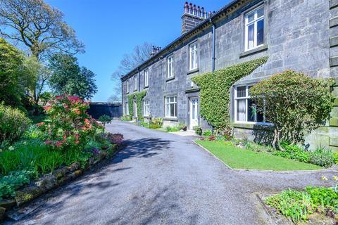 14 bed property, in Stones Hey Gate Estate, £1,000,000