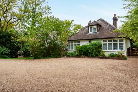 4 bed property, in Stane Street, £880,000