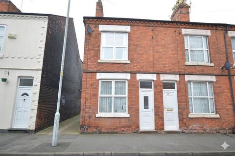 2 bed property, in Ratcliffe Road, £155,000