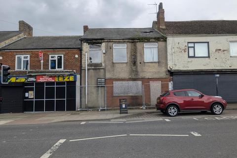 4 bed property, in Crook DL15, £10,000