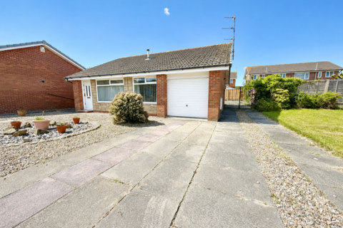 3 bed property, in Keepers Hey, £225,000