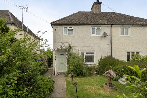 2 bed property, in Southview, £230,000