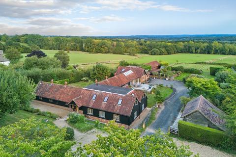 6 bed property, in Ticehurst, £1,695,000