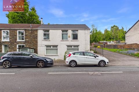 4 bed property, in Partridge Road, £144,995