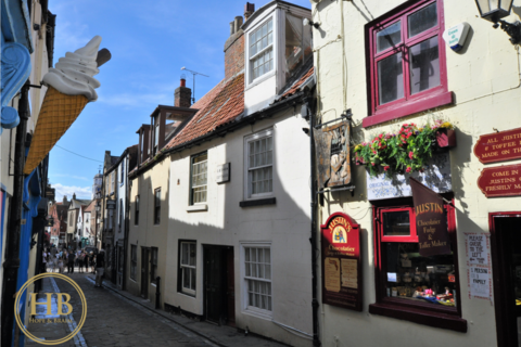 4 bed property, in 130 Church Street, £325,000