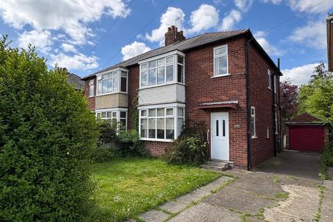 3 bed property, in 133 Crosby Road, £240,000
