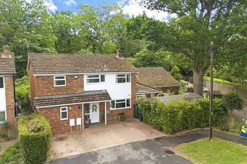 5 bed property, in Ansley Road, £850,000