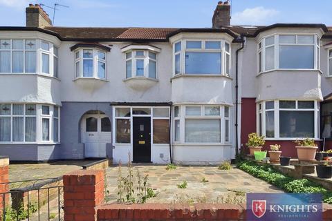 3 bed property, in Carlton Terrace, £485,000